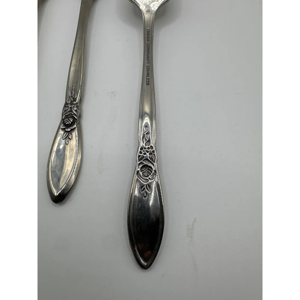 Oneida Community Stainless Spring Rose Salad Forks Set of 4 Betty Crocker 1987
